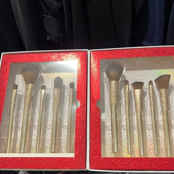 Ellen Tracy complete Brush Collection 10 new - Picture 2 of 6
